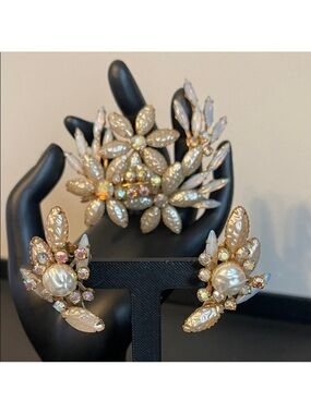 Beau Jewels Molded Faux Pearl Opaline Aurora Borealis Rhinestone Demi-Parure